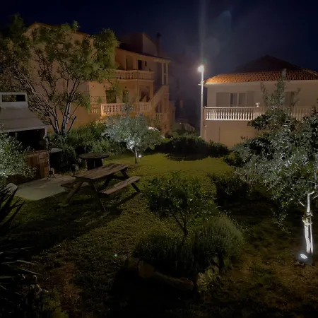 Apartman Francesca Pakostane Exterior photo