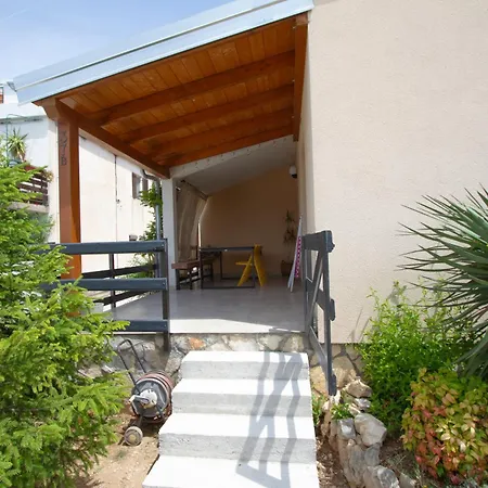 Apartman Francesca Pakostane Exterior photo